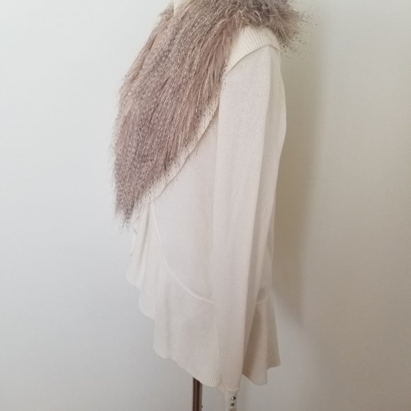 WHBM Faux Fur Collar Drape Cardigan - Picture 6 of 16